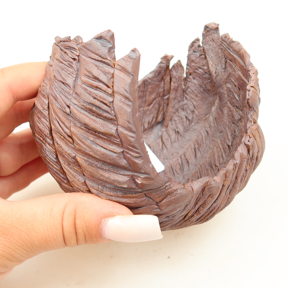 Ceramiczna skorupa  10 x 9 x 9 cm, kolor brązowy