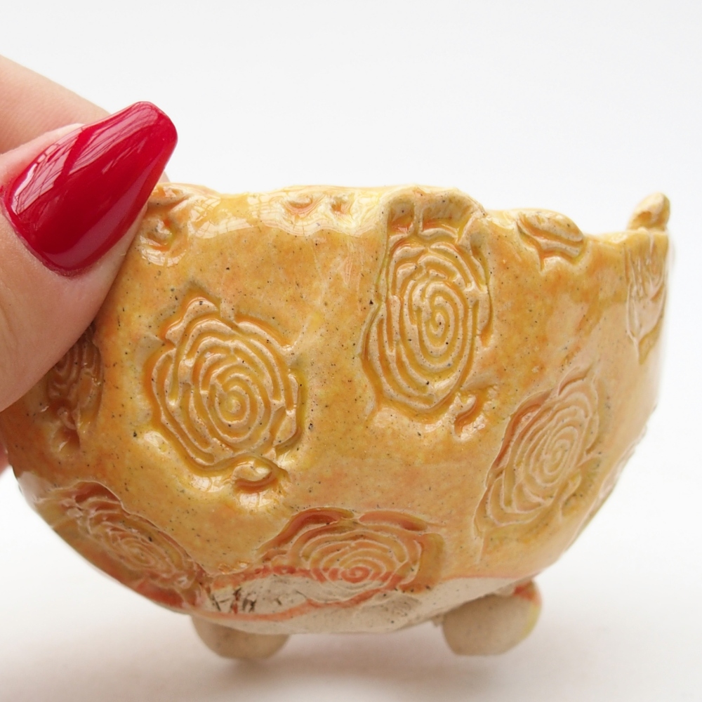 Ceramiczna skorupa 8,5 x 8,5 x 6 cm, żółta