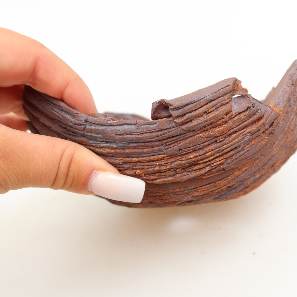 Ceramiczna skorupa  15 x 13 x 6,5 cm, kolor brązowy