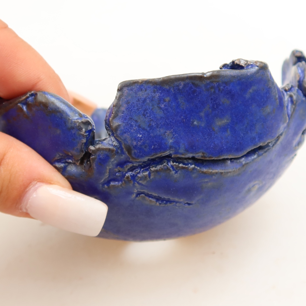 Ceramiczna skorupka  11,5 x 10,5 x 6 cm, kolor niebieski