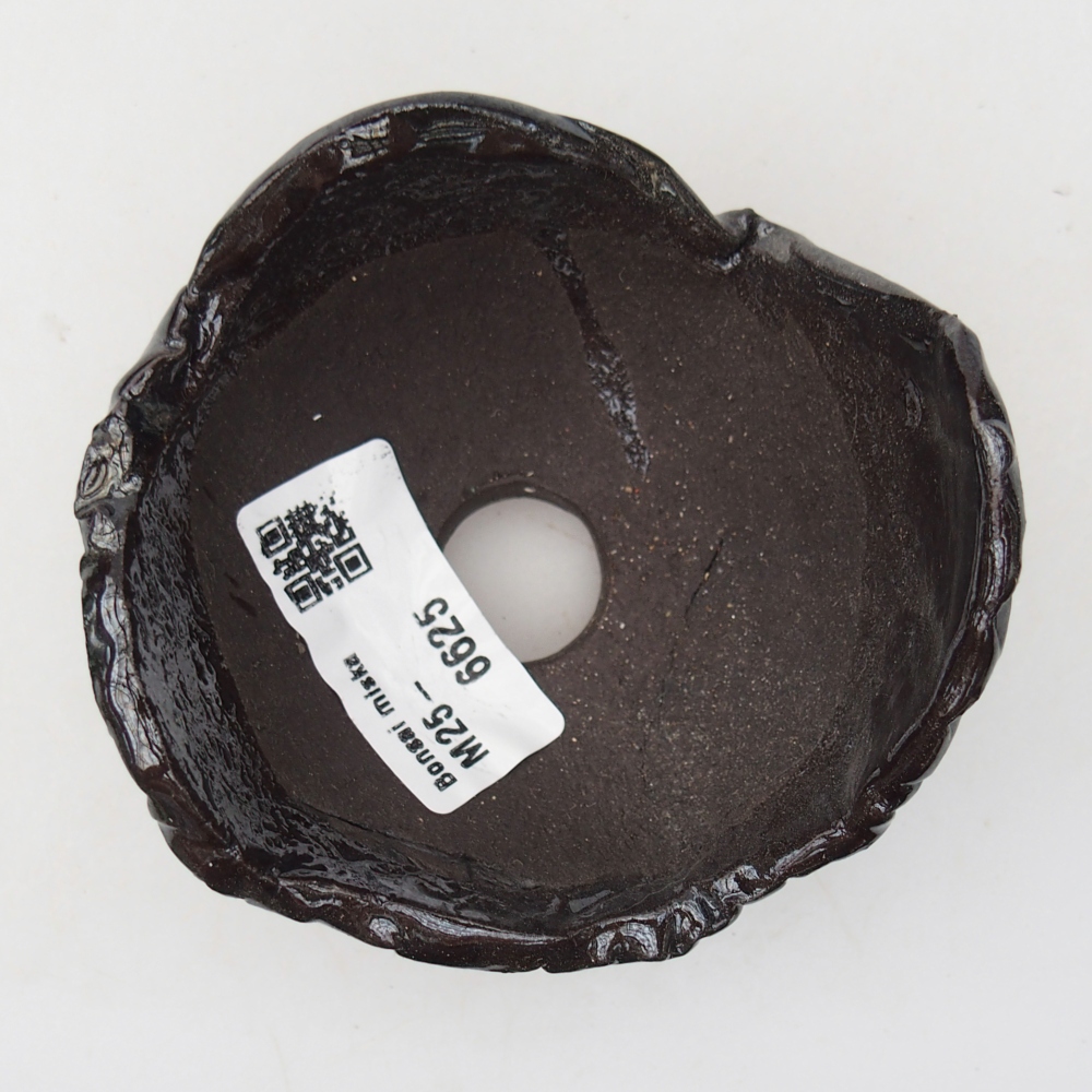 Ceramiczna muszla 8,5 x 8 x 6 cm, kolor czarny