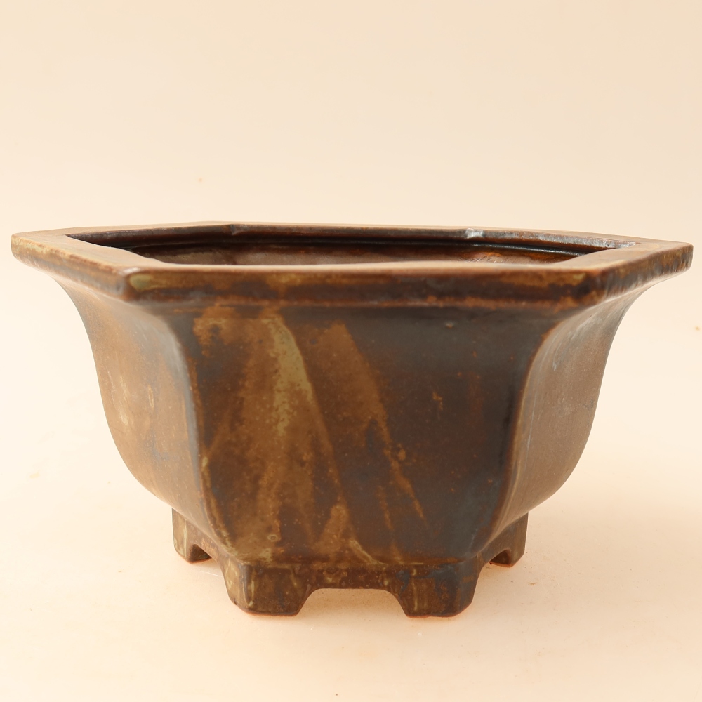 Ceramiczna miska do bonsai 18,5 x 16,5 x 9 cm, brązowa