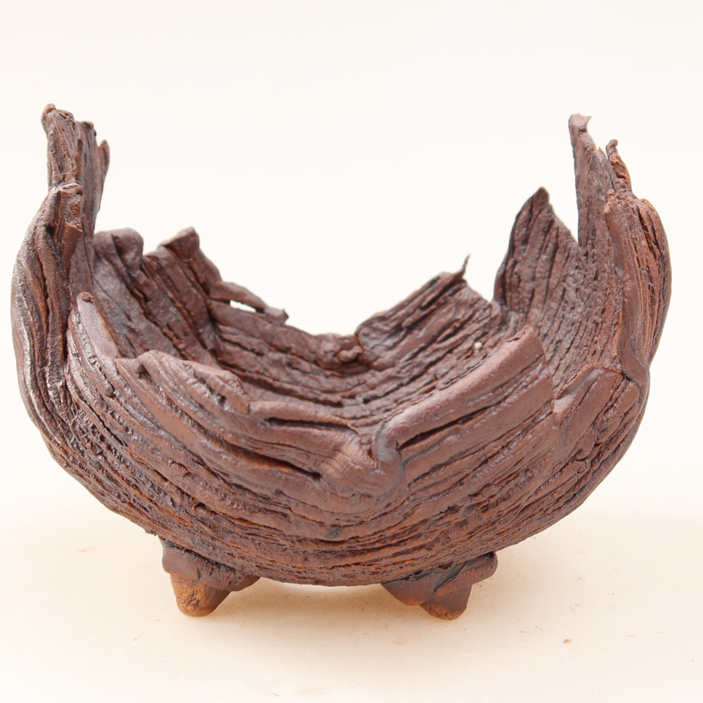 Ceramiczna skorupa  9,5 x 8,5 x 8 cm, kolor brązowy