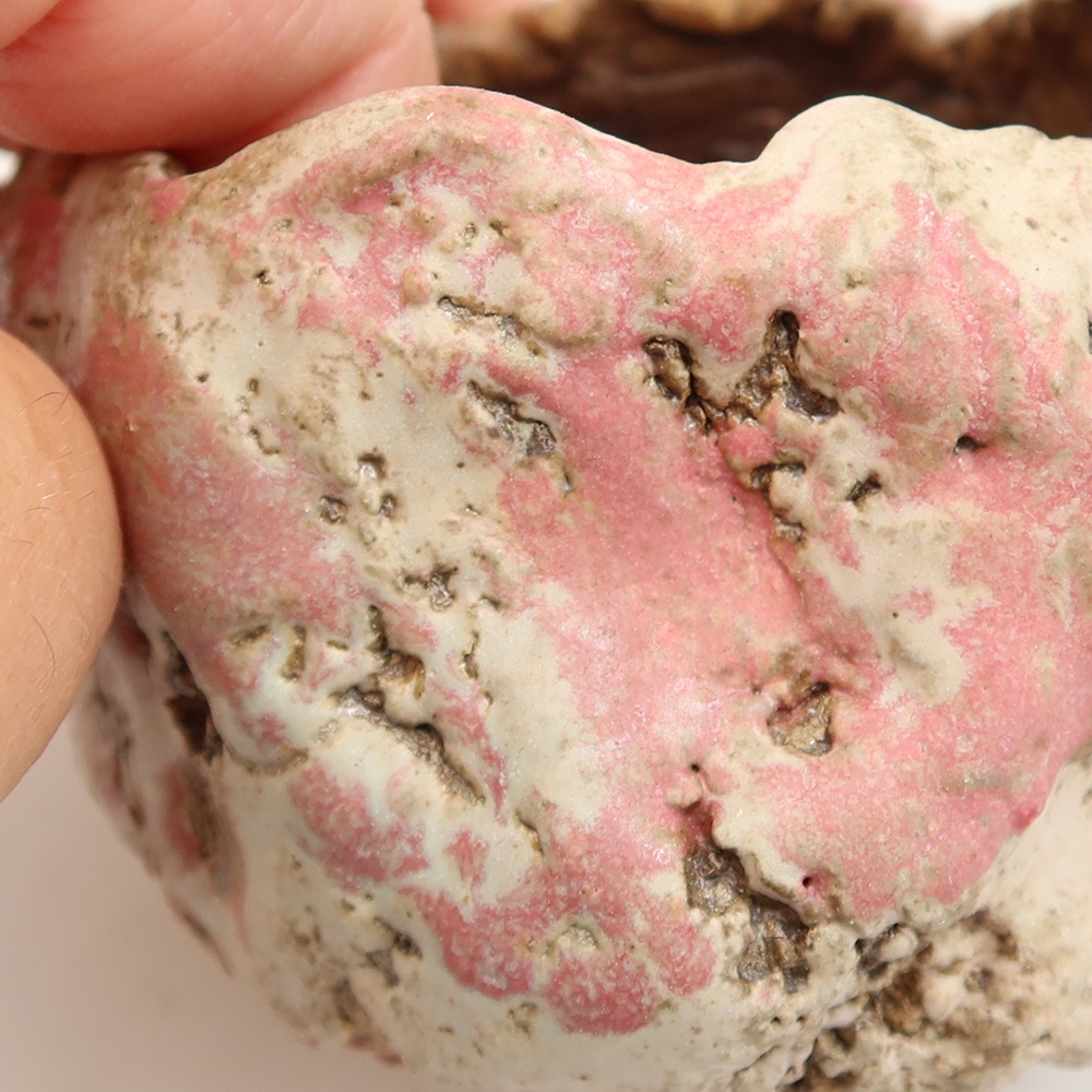 Ceramiczna skorupka  6 x 6 x 5,5 cm, kolor różowy