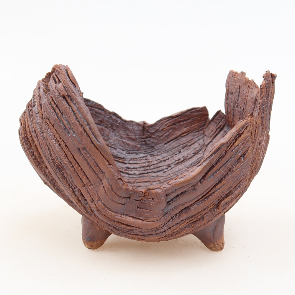 Ceramiczna skorupa  10,5 x 8,5 x 7,5 cm, kolor brązowy