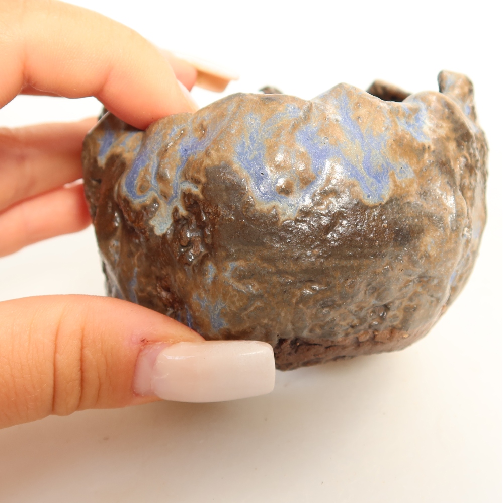 Ceramiczna skorupka  7,5 x 7,5 x 5,5 cm, kolor niebiesko-brązowy