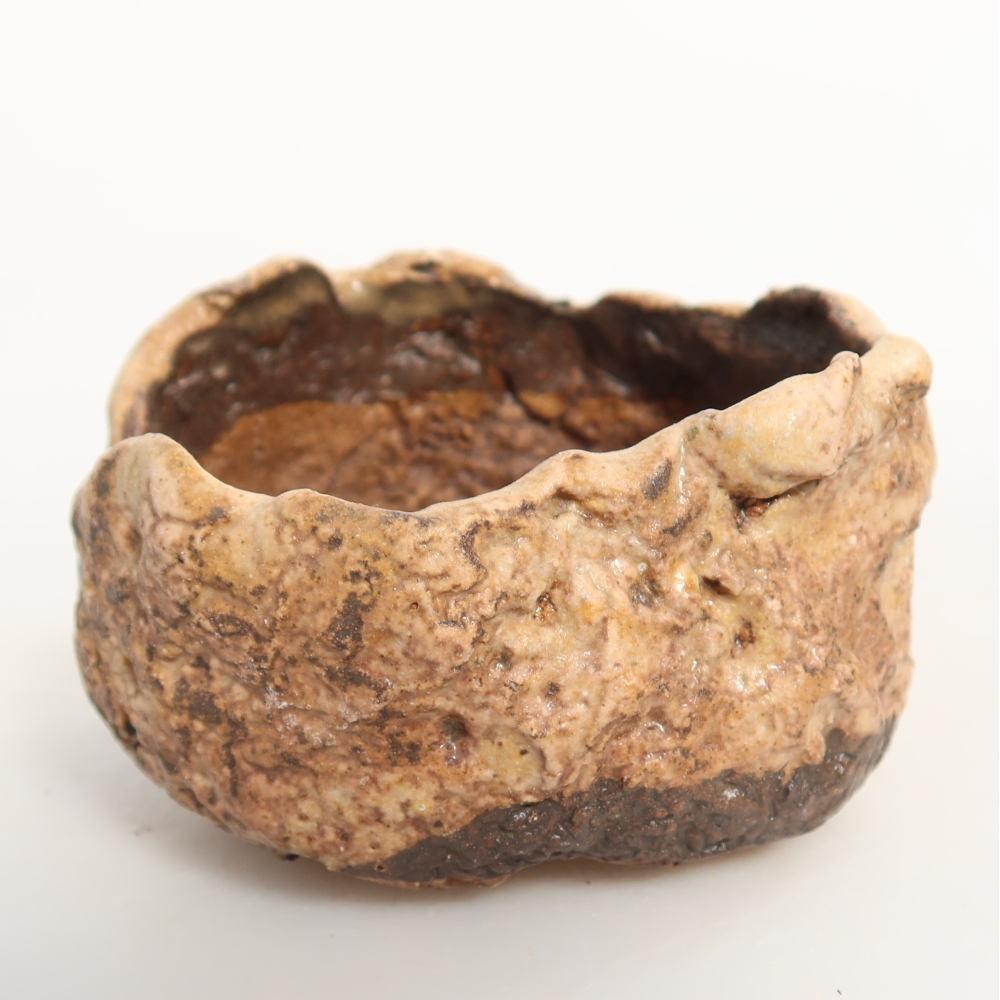 Ceramiczna skorupa  7,5 x 6,5 x 5 cm, kolor brązowy