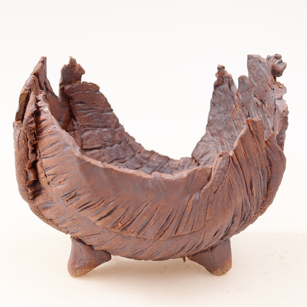 Ceramiczna skorupa  9,5 x 8,5 x 8,5 cm, kolor brązowy