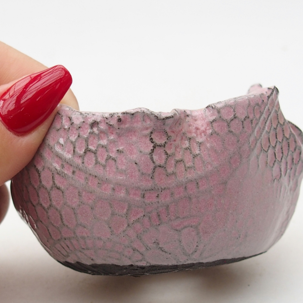 Ceramiczna muszla 7 x 7 x 6,5 cm, kolor fioletowy