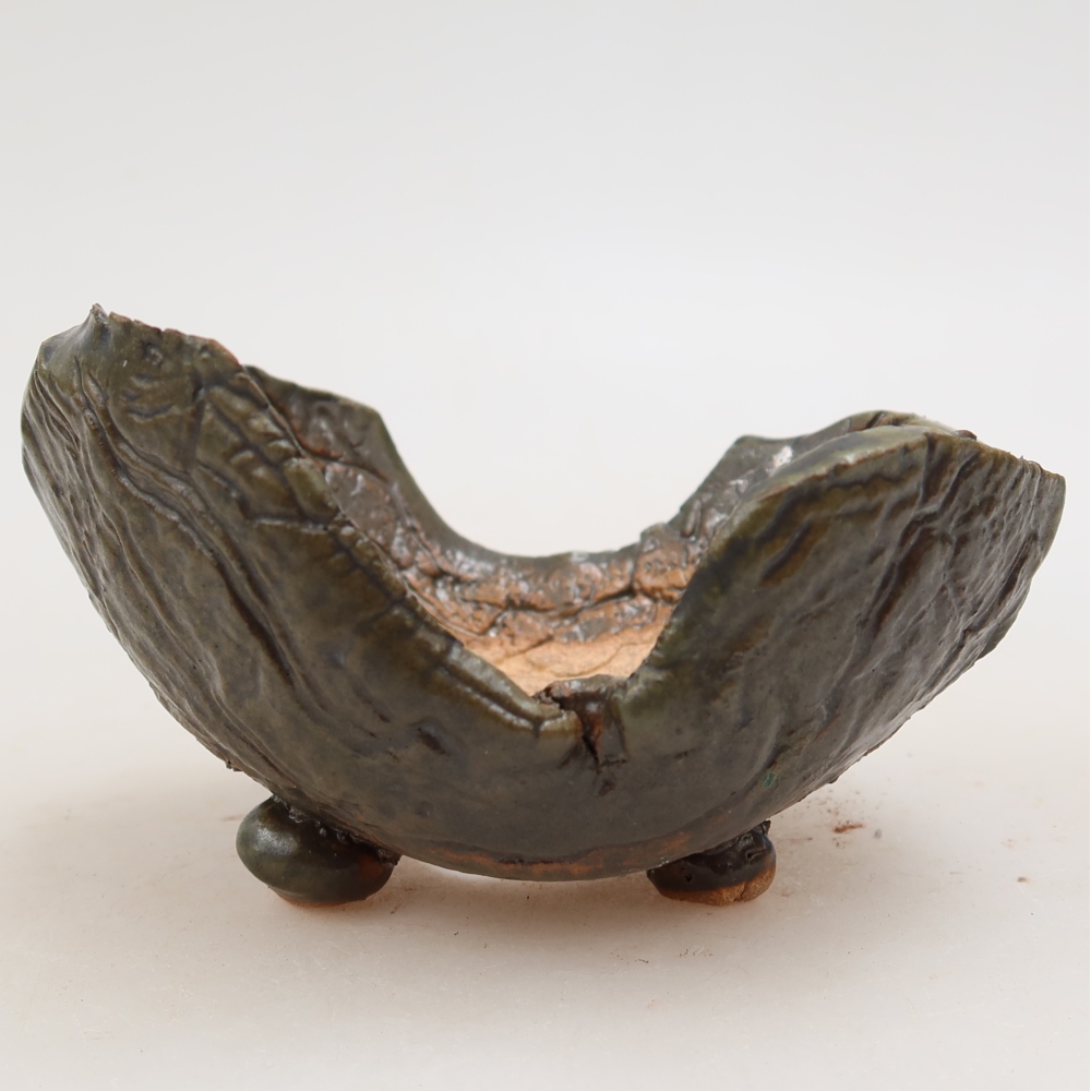 Ceramiczna skorupa  10,5 x 8,5 x 6 cm, kolor brązowo-zielony
