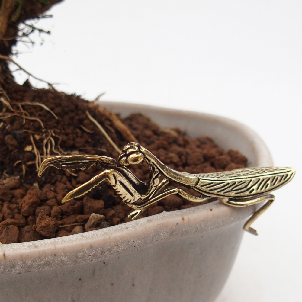 Metalowa figurka - modliszka