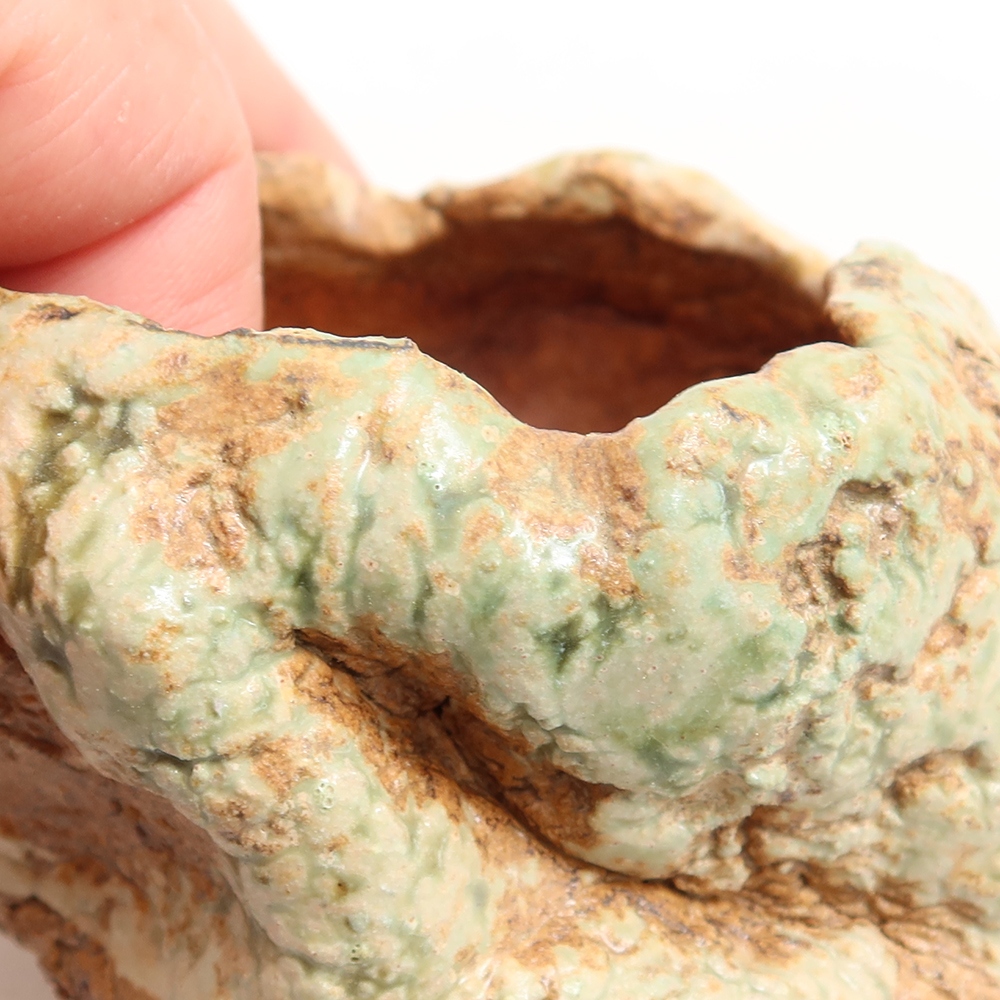 Ceramiczna skorupka  6 x 6 x 5 cm, kolor zielony