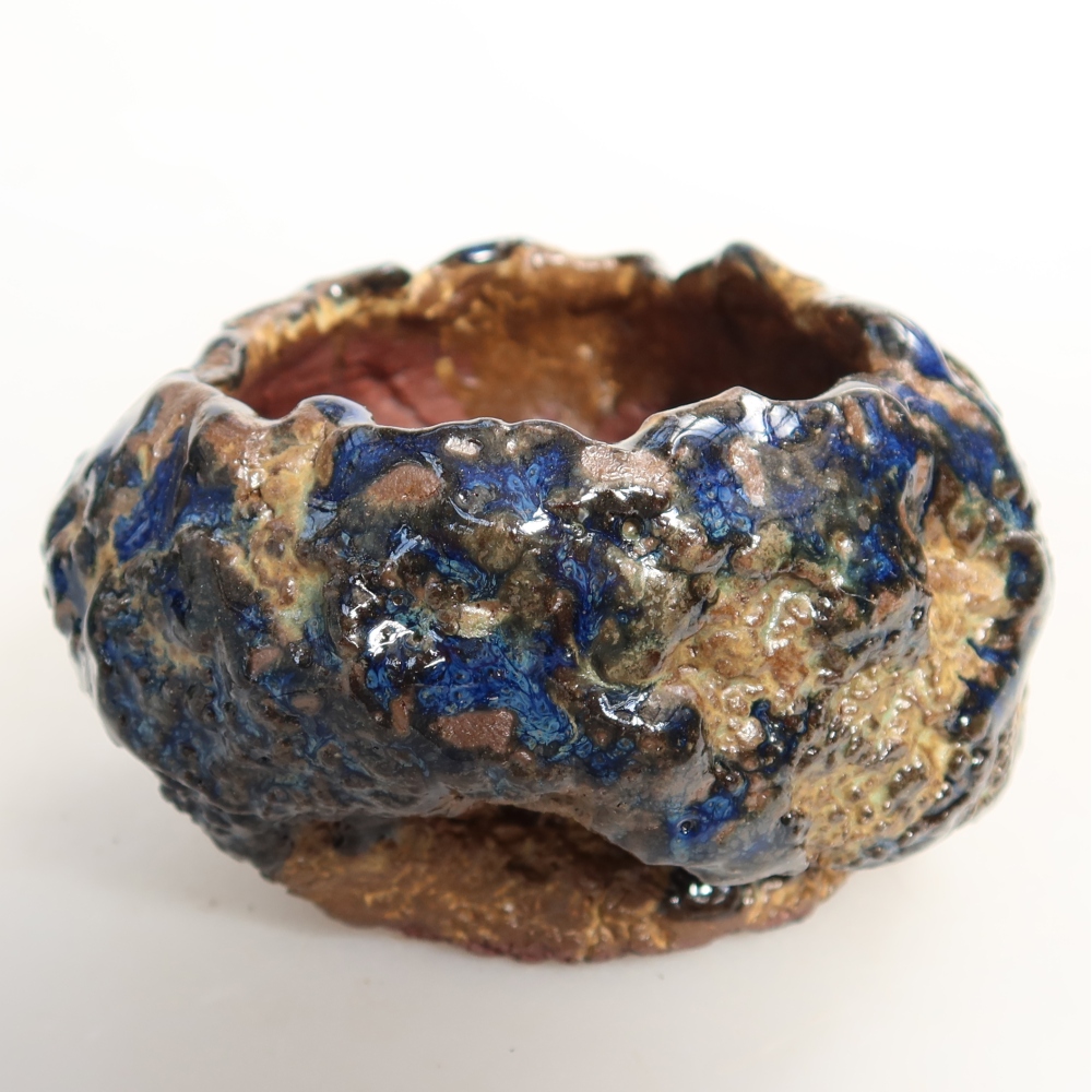 Ceramiczna skorupa  7,5 x 7 x 5,5 cm, kolor niebiesko-brązowy