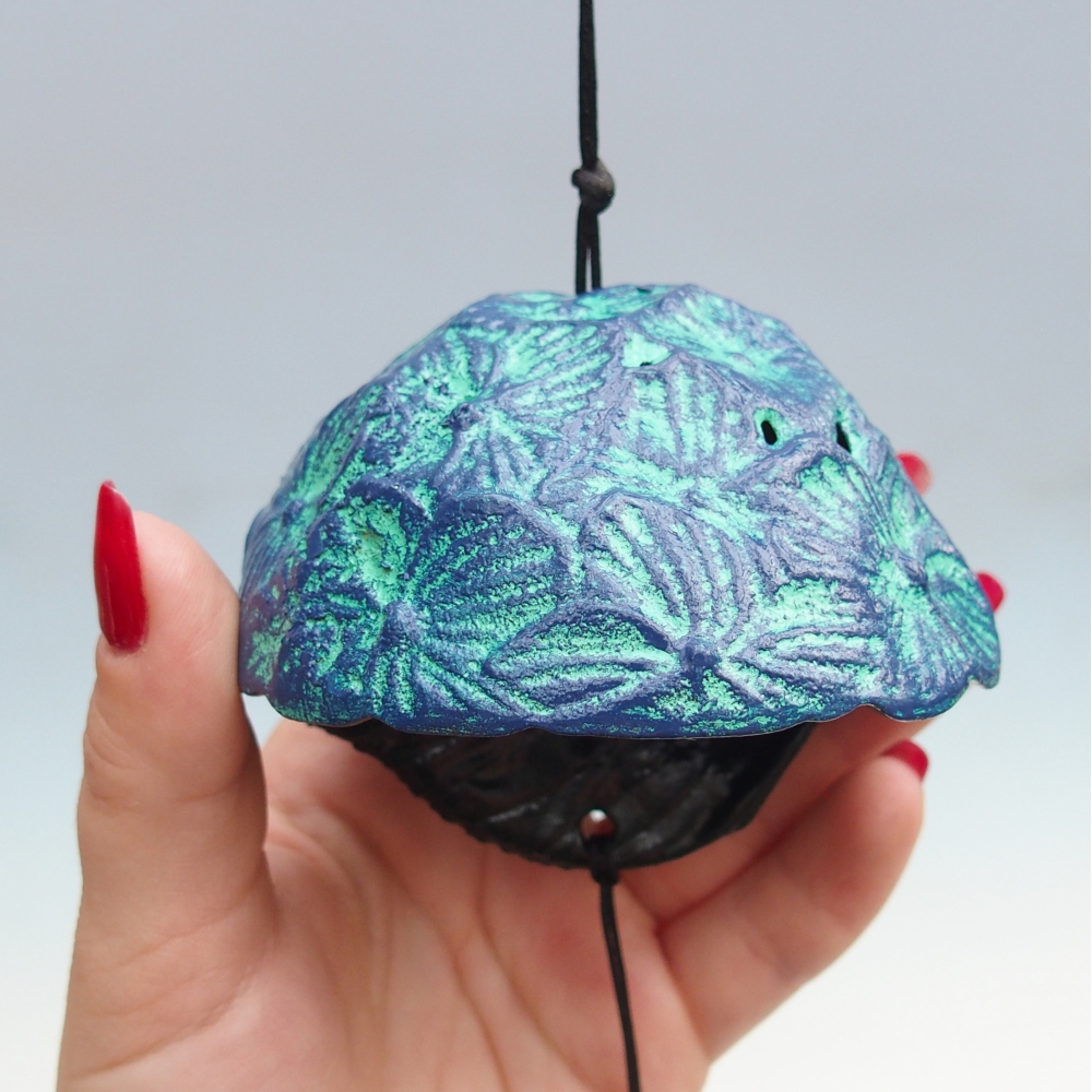 Metalowy dzwonek do wiatru, kolor niebiesko-zielony