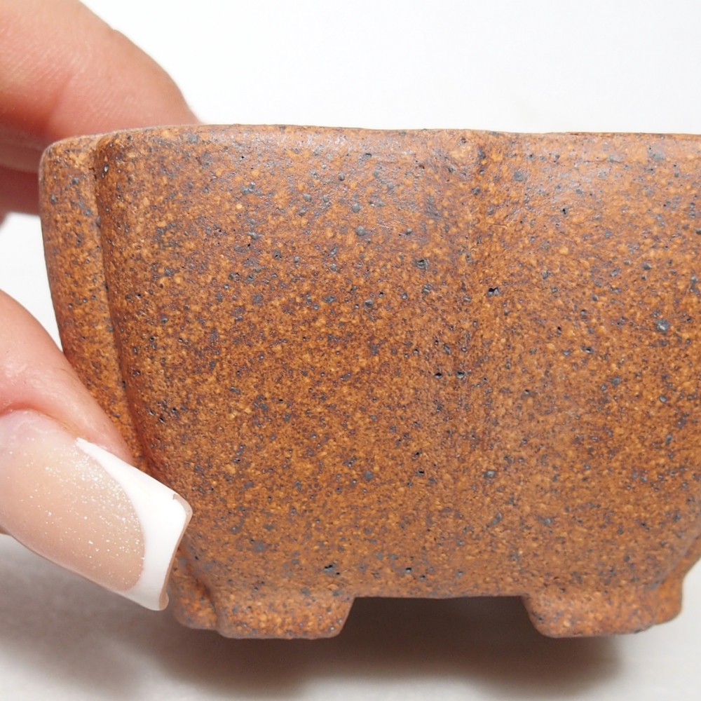 Miska 8 x 8 x 4,5 cm brązowa