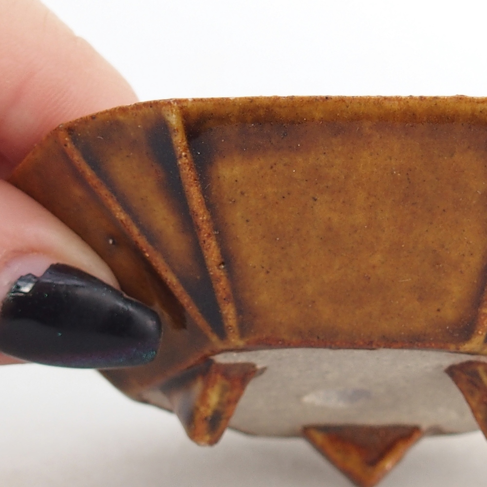 Ceramiczna miska do bonsai 8,5 x 8 x 2,5 cm, brązowa