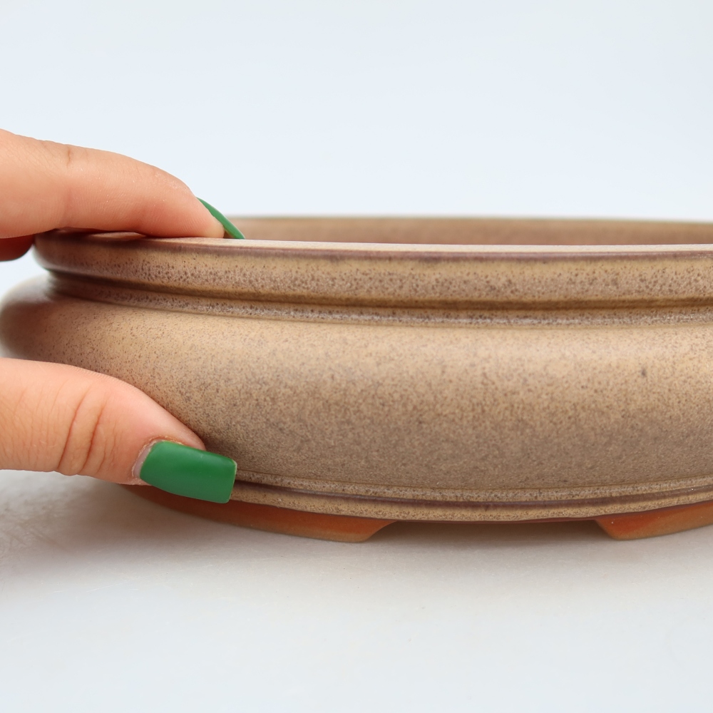 Ceramiczna miska  23 x 23 x 7 cm, kolor beżowy