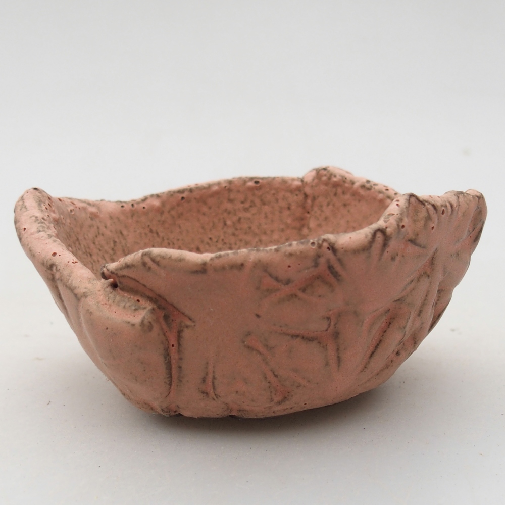 Ceramiczna muszla 9 x 8 x 4 cm, kolor różowy