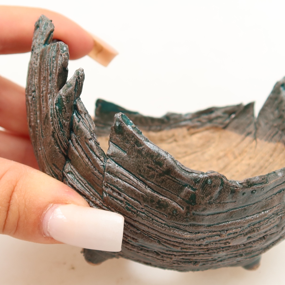 Ceramiczna skorupa  10 x 8,5 x 7,5 cm, kolor zielony