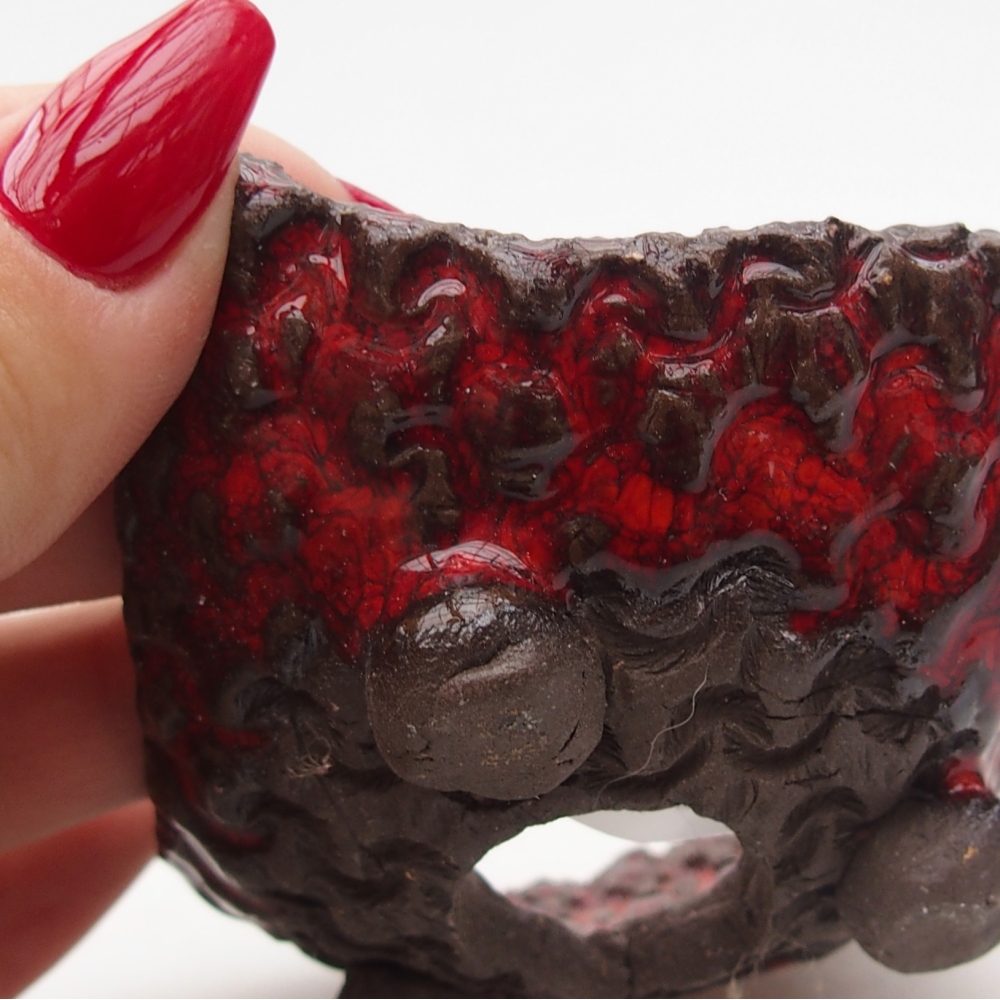 Ceramiczna muszla 7,5 x 6 x 4 cm, kolor czerwony