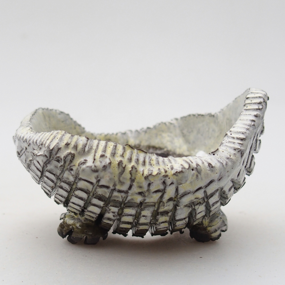 Ceramiczna muszla 8,5 x 8,5 x 5 cm, kolor biały