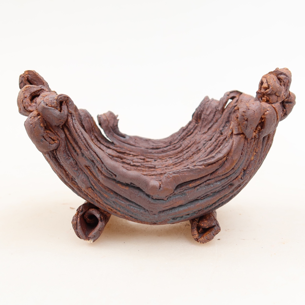 Ceramiczna skorupa  12 x 8 x 7 cm, kolor brązowy