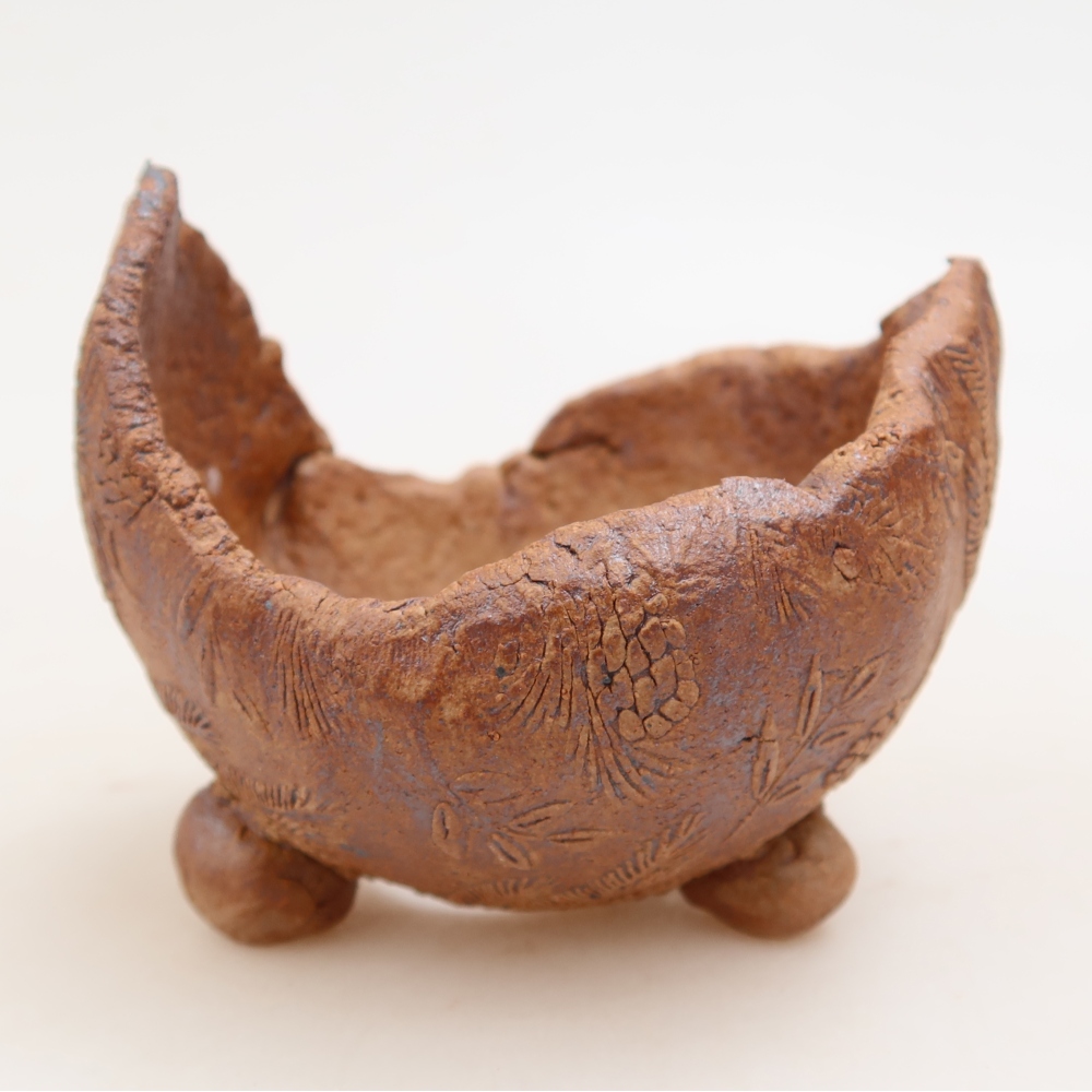 Ceramiczna skorupa  9 x 8 x 7 cm, kolor brązowy