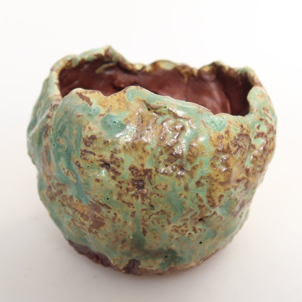 Ceramiczna skorupka  7,5 x 7 x 6,5 cm, kolor zielony