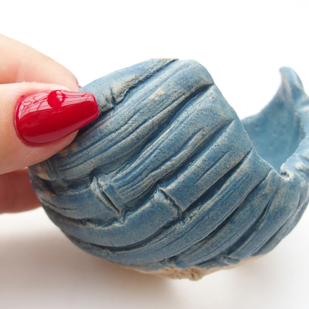 Ceramiczna skorupa 8,5 x 8,5 x 6,5 cm, kolor niebieski