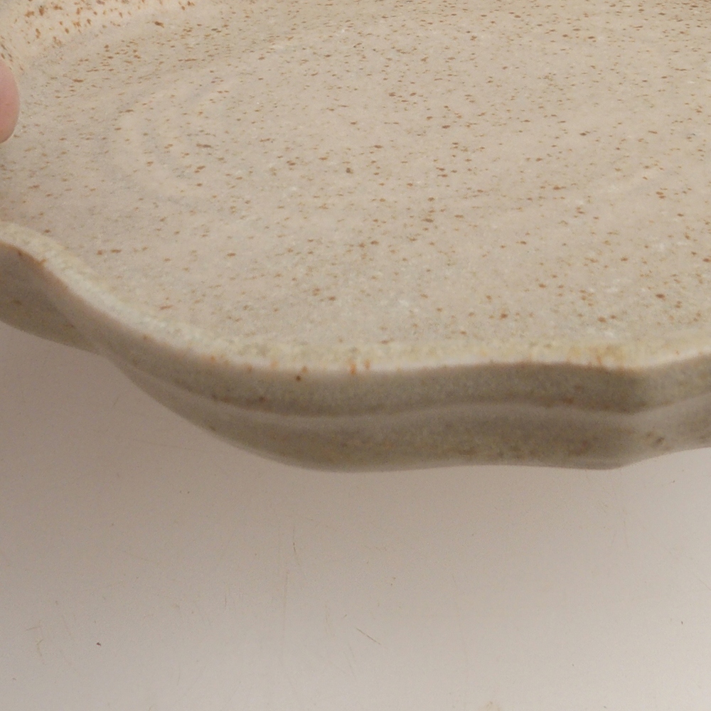 Ceramiczna miska H06 - 14 x 14 x 1,5 cm - beżowa