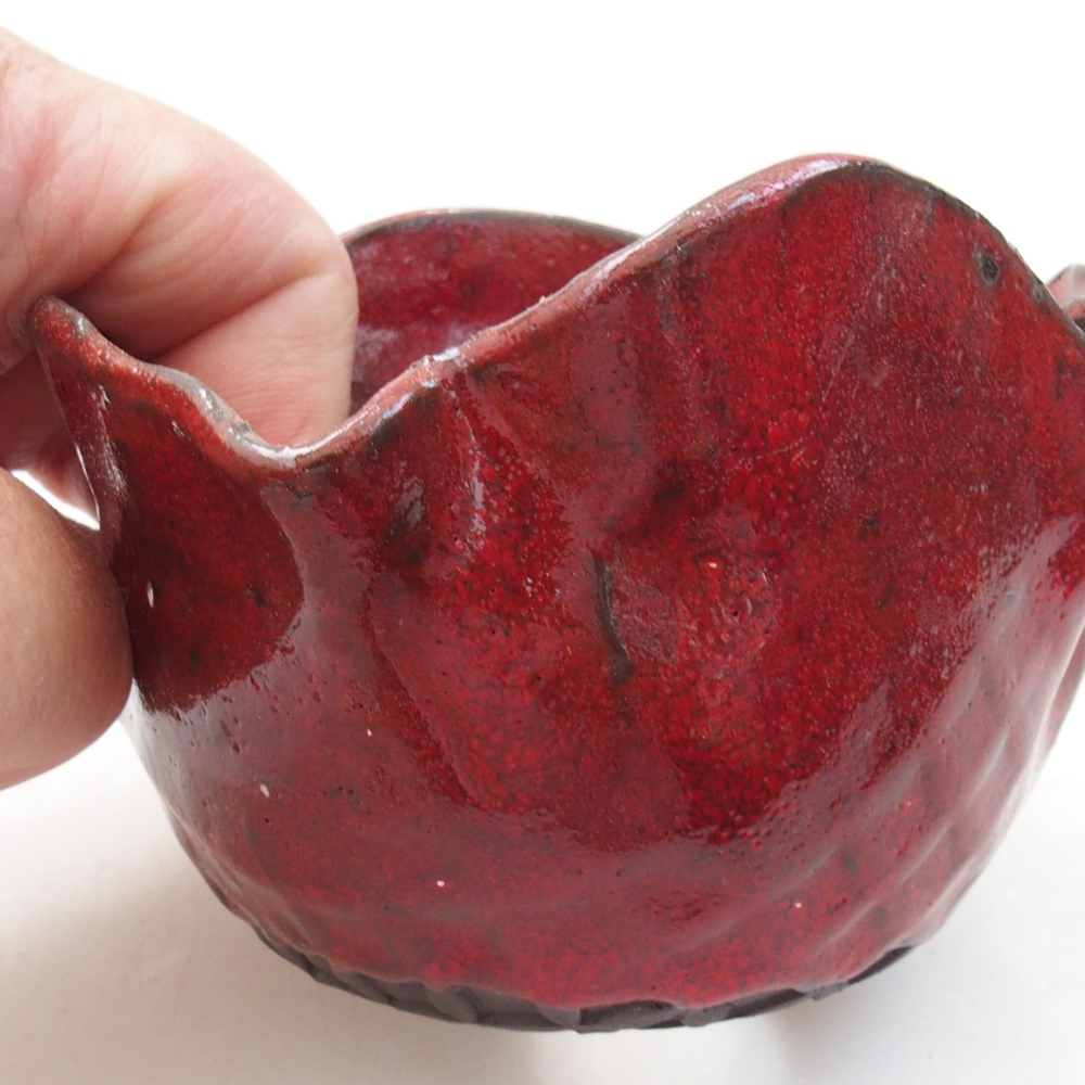 Muszla ceramiczna 8 x 6,5 x 6,5 cm, kolor czerwony