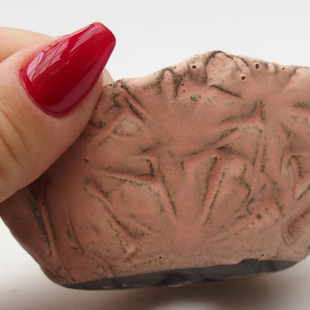 Ceramiczna muszla 9 x 8 x 4 cm, kolor różowy
