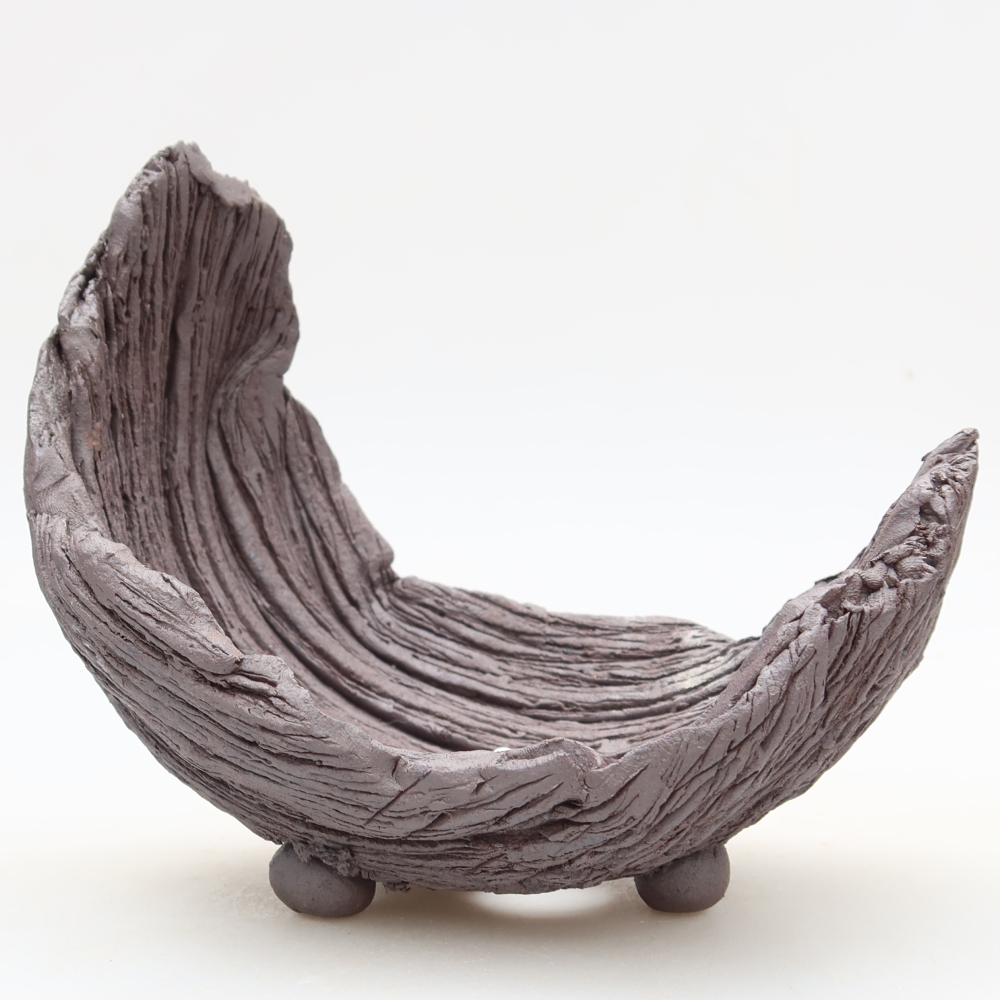Ceramiczna skorupa  15 x 11 x 14 cm, kolor brązowy