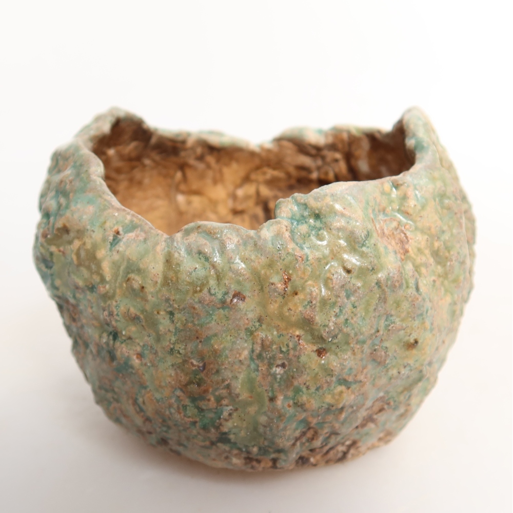 Ceramiczna skorupka  7,5 x 7 x 6,5 cm, kolor zielony