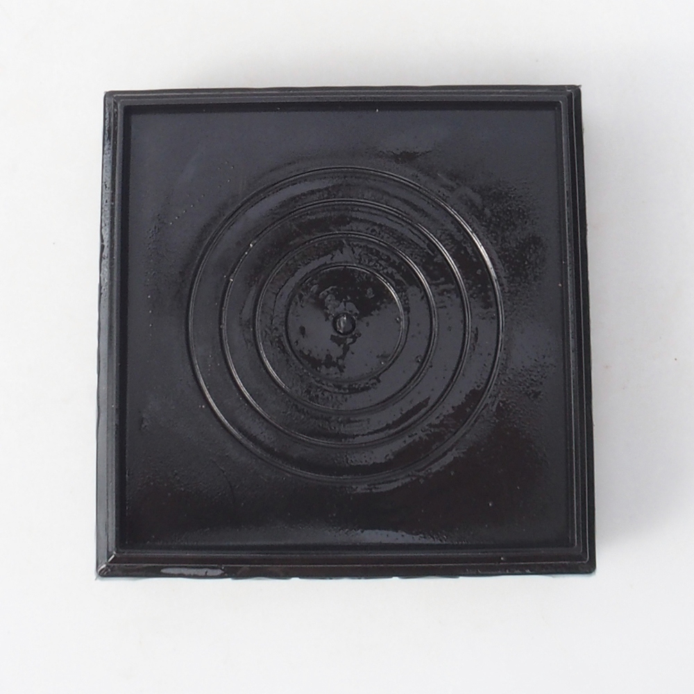 Stolik bonsai plastikowy kwadratowy 11 x 11 x 3,5  cm, kolor czarny