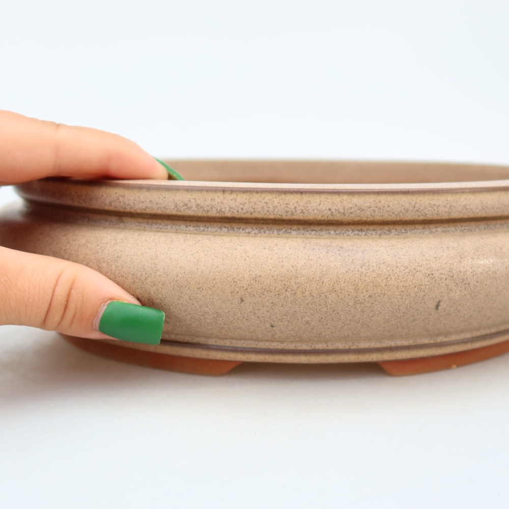 Ceramiczna miska  23 x 23 x 7 cm, kolor beżowy