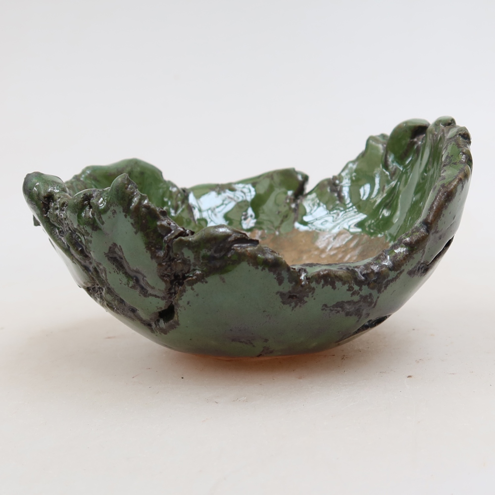 Ceramiczna skorupa  11,5 x 10,5 x 6 cm, kolor zielony