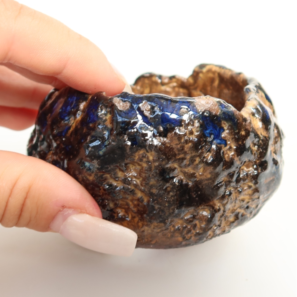 Ceramiczna skorupka  7 x 7 x 5,5 cm, kolor niebiesko-brązowy