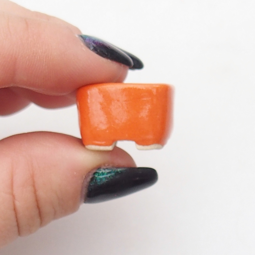 Mini miska do bonsai 2 x 2 x 1,5 cm, pomarańczowa