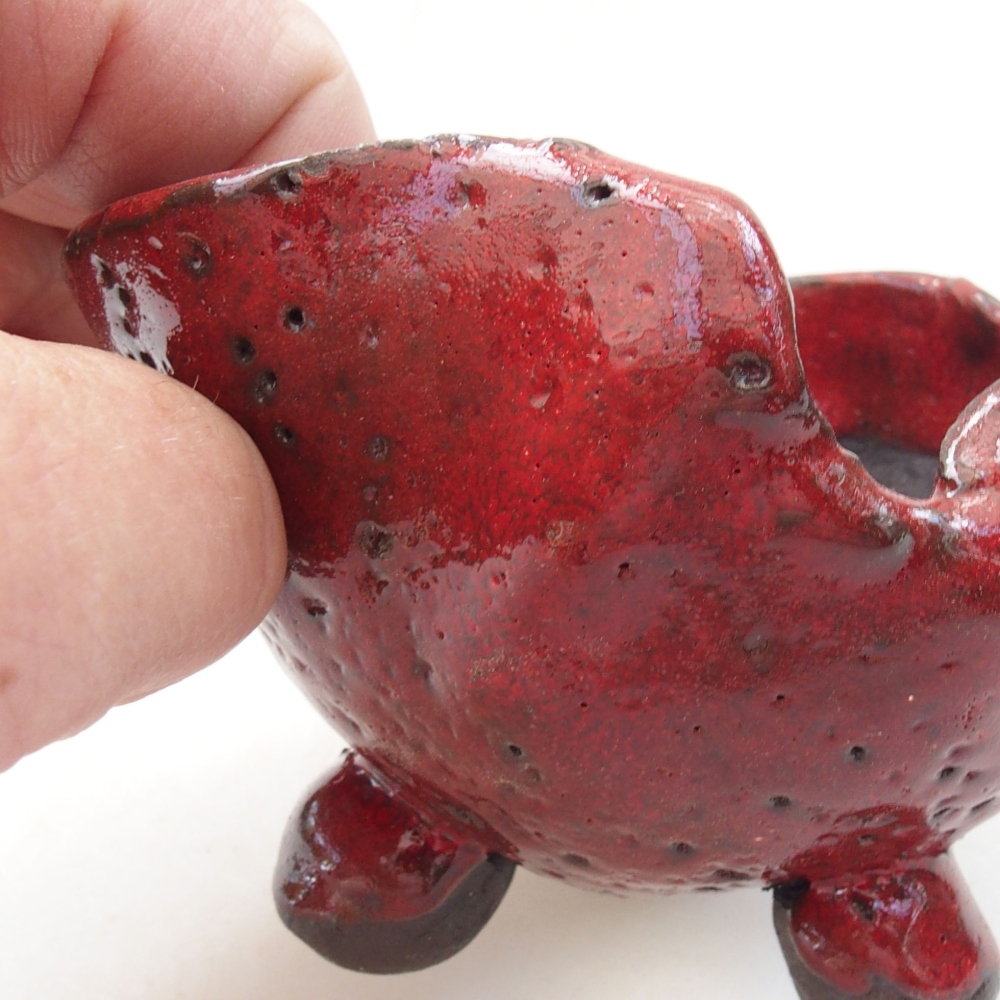 Muszla ceramiczna 7,5 x 7,5 x 6 cm, kolor czerwony