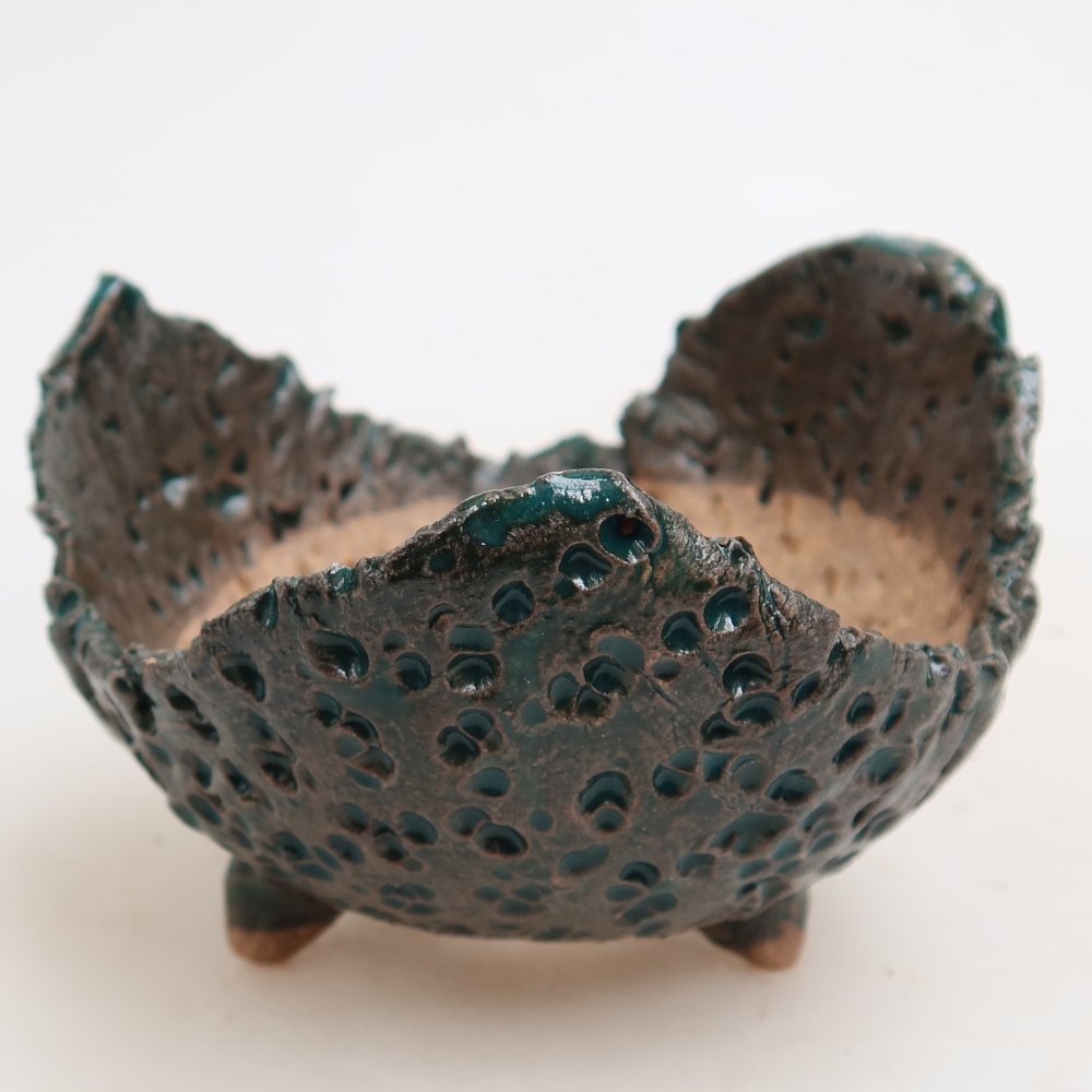 Ceramiczna skorupa  10 x 9,5 x 6,5 cm, kolor zielony