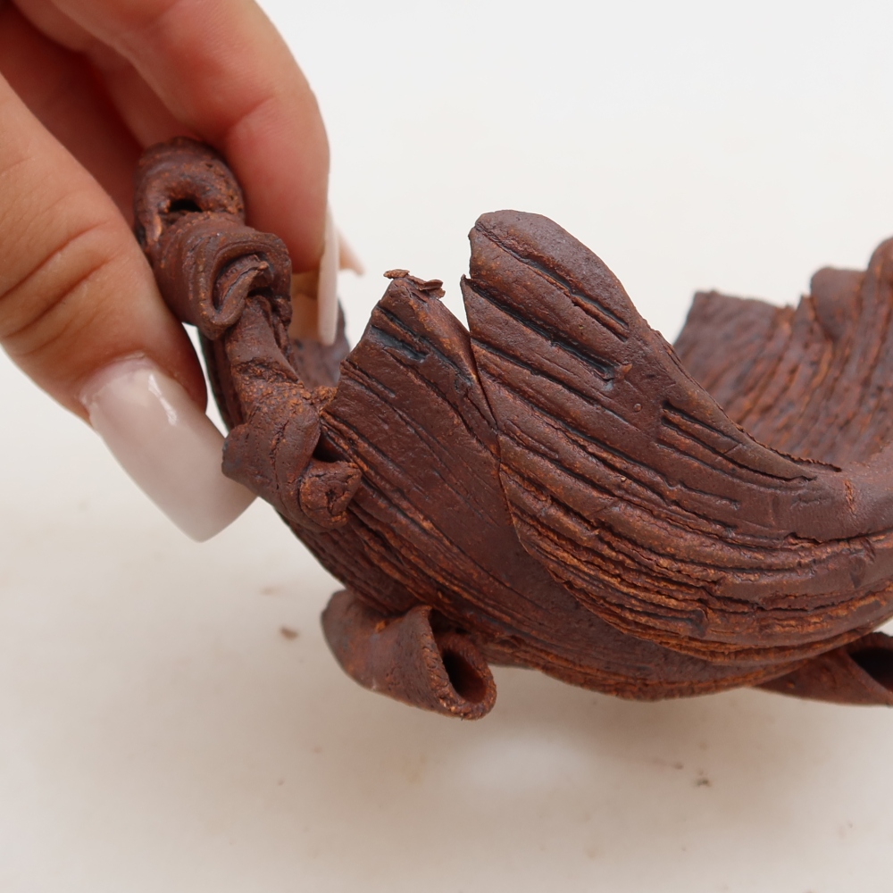 Ceramiczna skorupa  11,5 x 8,5 x 6,5 cm, kolor brązowy