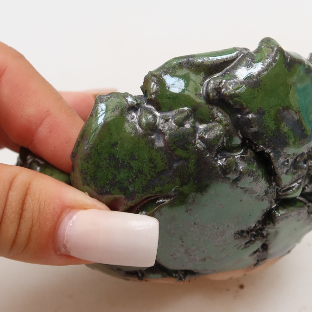 Ceramiczna skorupka  9,5 x 9 x 6 cm, kolor zielony