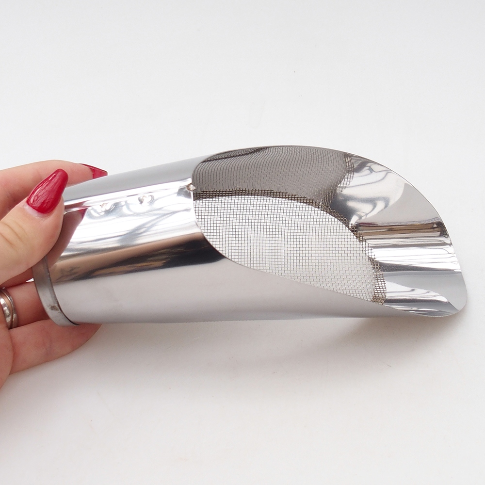 Kielnia do gleby z sitem