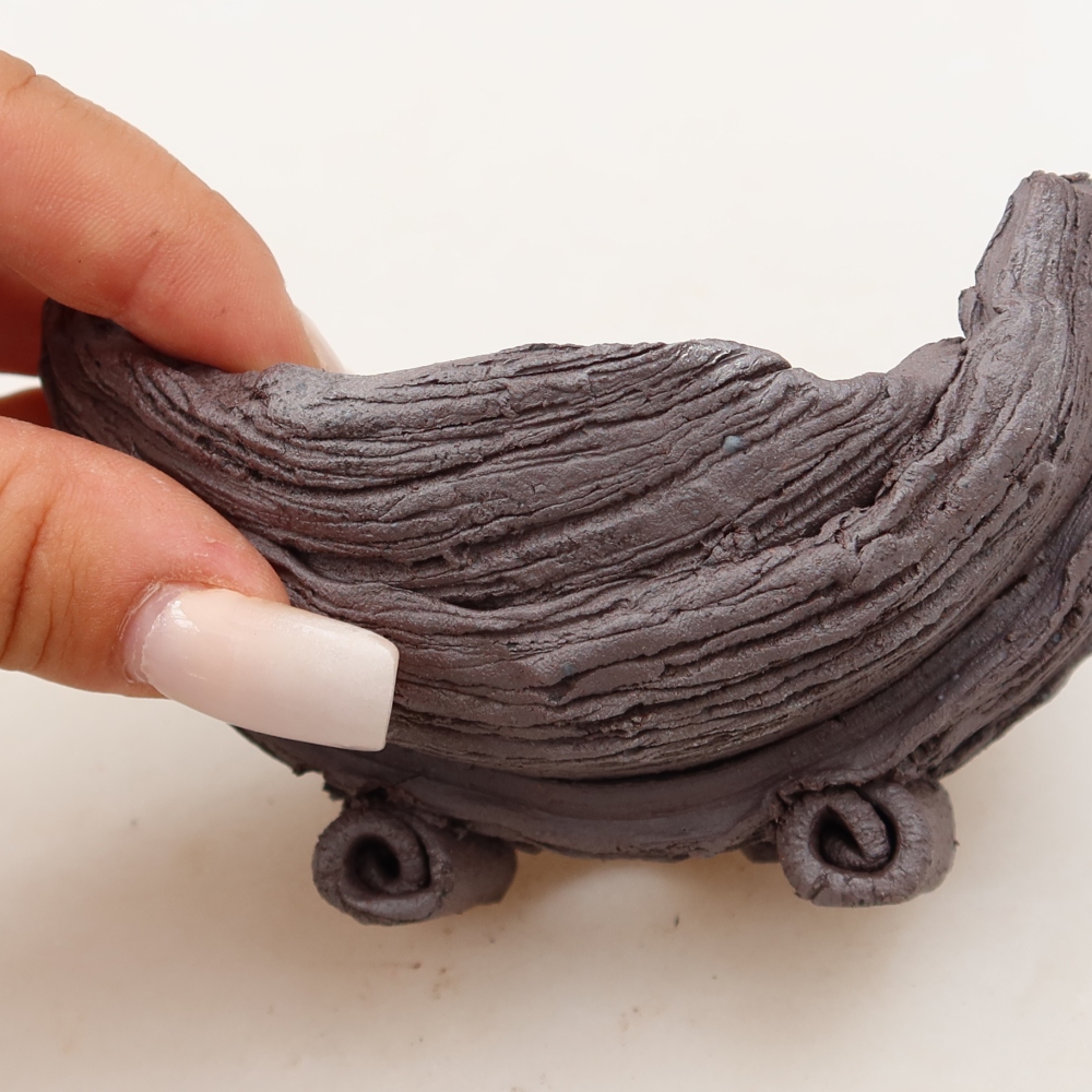 Ceramiczna skorupa  11 x 9 x 6,5 cm, kolor brązowy
