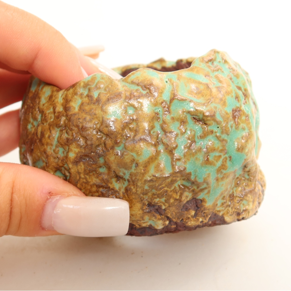 Ceramiczna skorupka  7 x 7 x 5,5 cm, kolor zielony