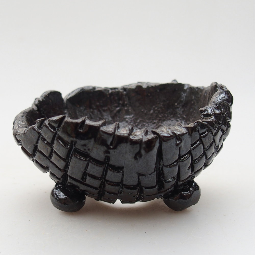 Ceramiczna muszla 8,5 x 8 x 5 cm, kolor czarny