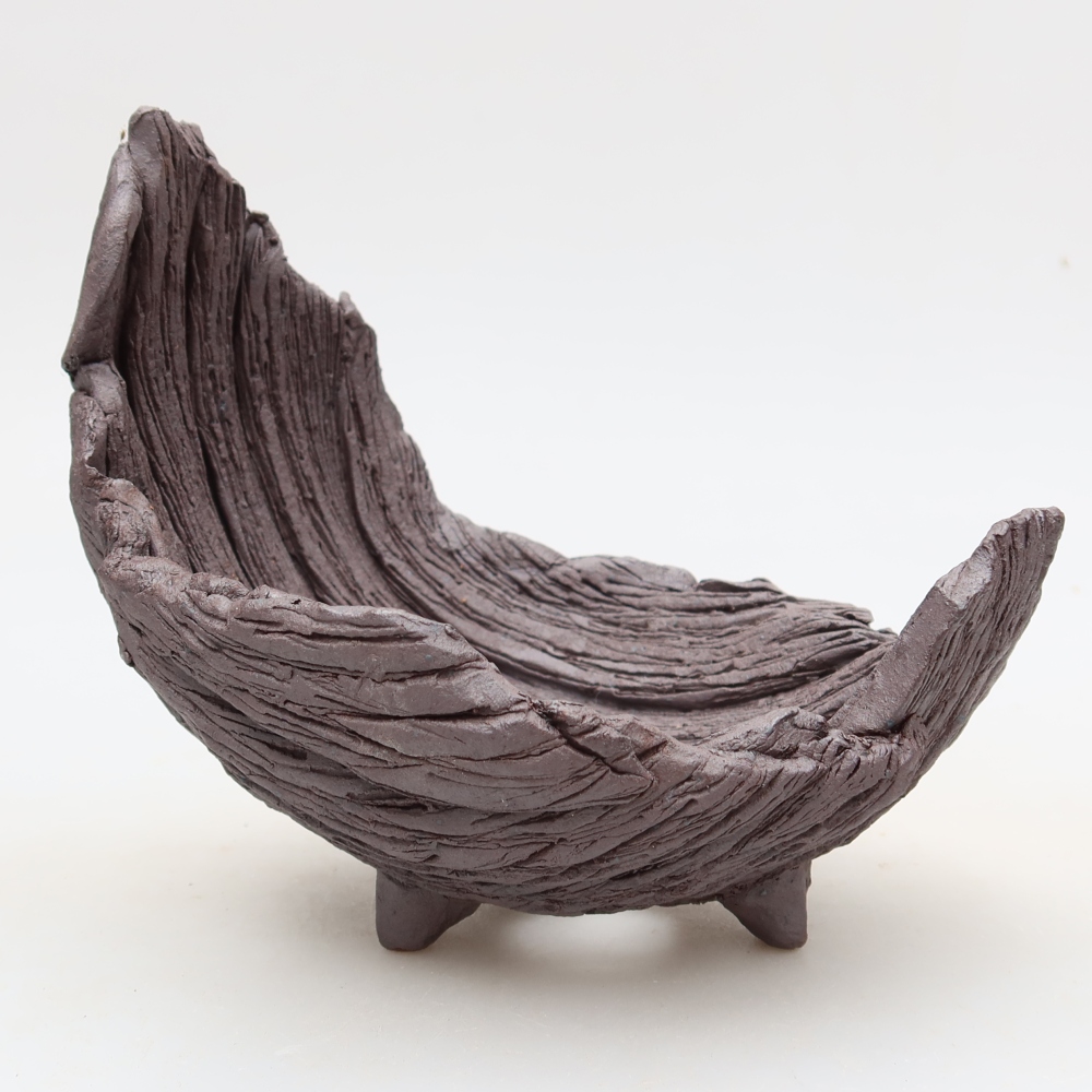 Ceramiczna skorupa  14,5 x 11,5 x 13,5 cm, kolor brązowy