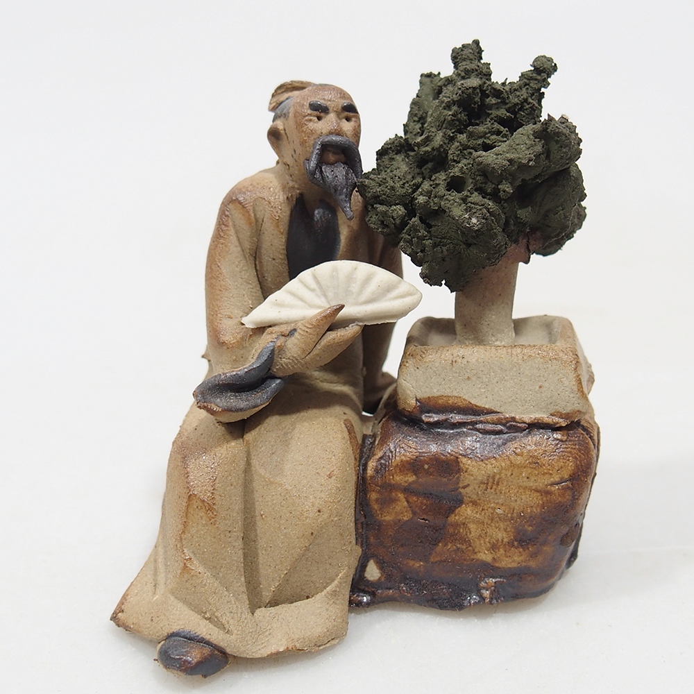 Figurka ceramiczna - Bonsaiista