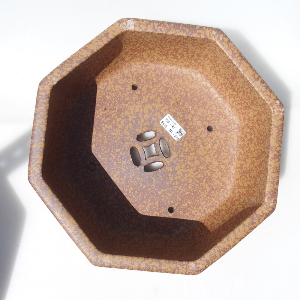 Miska 34 x 32 x 13 cm